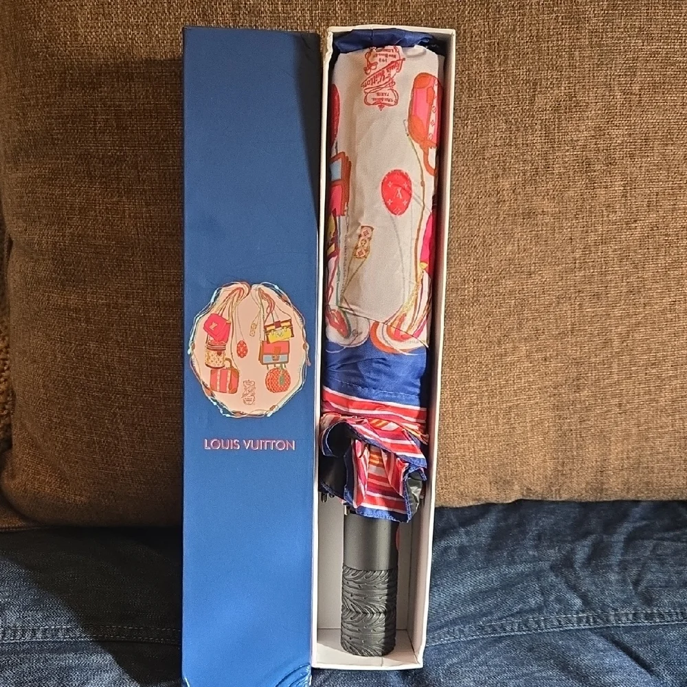 Louis Vuitton Vibrant Umbrella - Picture 2 of 4